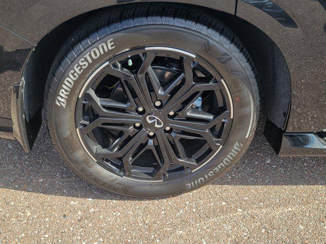 Photo of 2026 Mineral Black INFINITI QX80