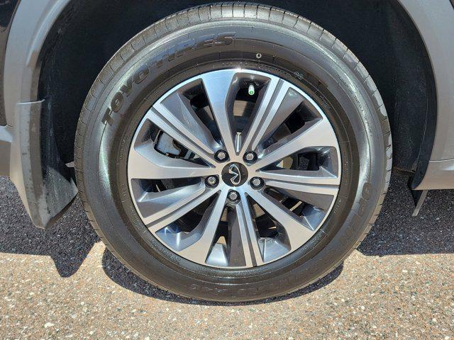 Photo of 2024 Mineral Black INFINITI QX60