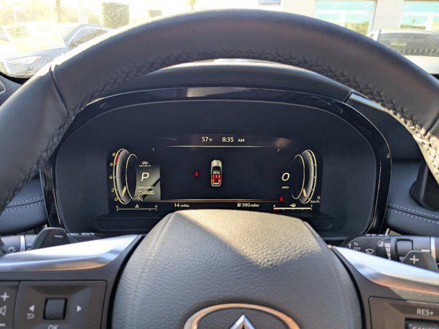 Photo of 2025 Majestic White INFINITI QX60
