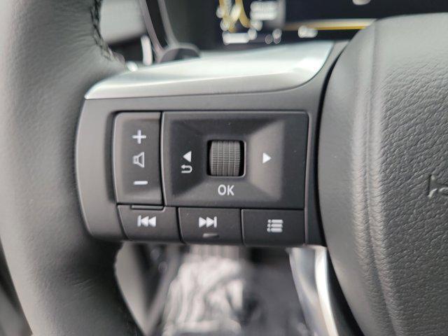 Photo of 2026 Radiant White INFINITI QX60