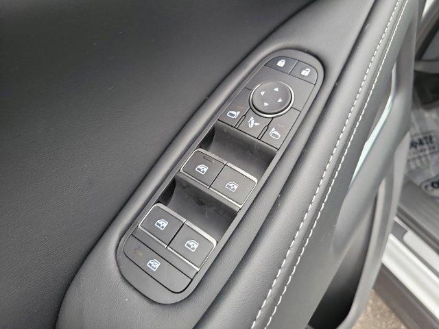 Photo of 2026 Radiant White INFINITI QX60