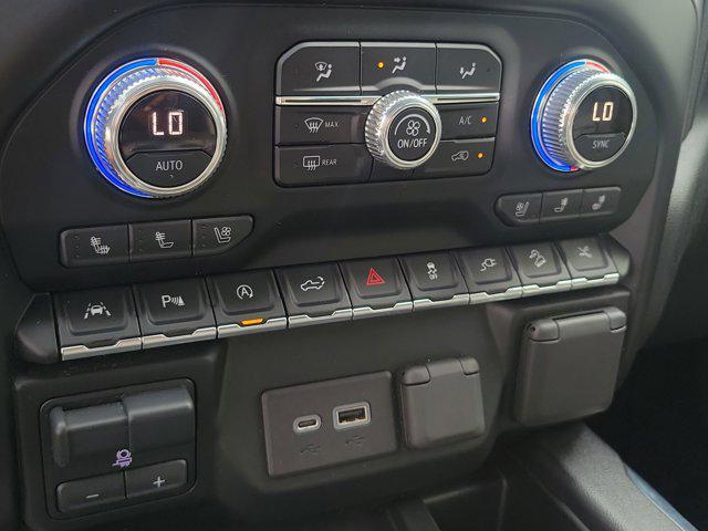 Photo of 2020 White Frost Tricoat GMC Sierra 1500