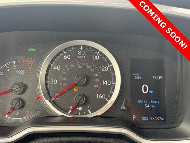 Photo of 2019 Classic Silver Metallic Toyota Corolla Hatchback