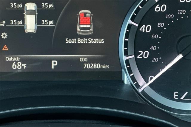 Photo of 2023 Celestial Silver Metallic Toyota Highlander