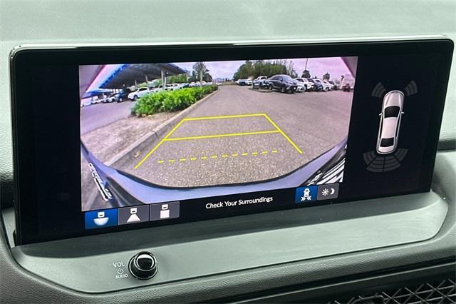 Photo of 2023 Meteorite Gray Metallic Honda Accord Hybrid