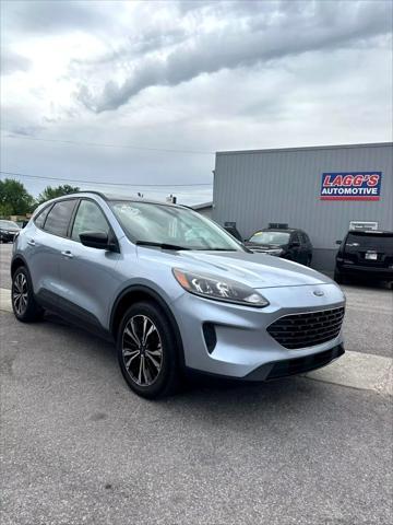 Photo of 2022 Blue Ford Escape