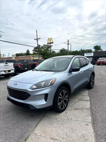 Photo of 2022 Blue Ford Escape