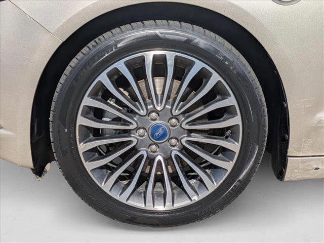 Photo of 2018 White Gold Metallic Ford Fusion Energi