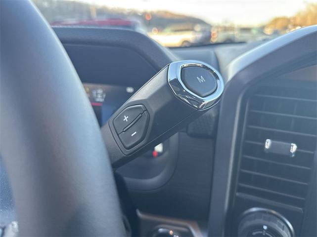 Photo of 2025 Oxford White Ford F-150