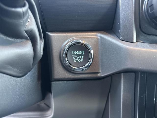 Photo of 2025 Oxford White Ford F-150