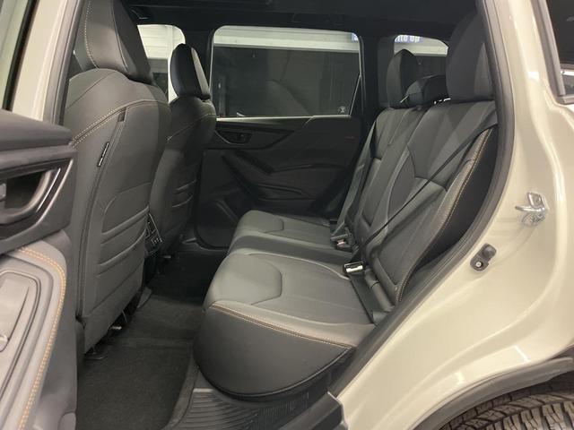Photo of 2024 Crystal White Pearl Subaru Forester