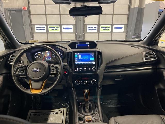 Photo of 2024 Ice Silver Metallic Subaru Forester