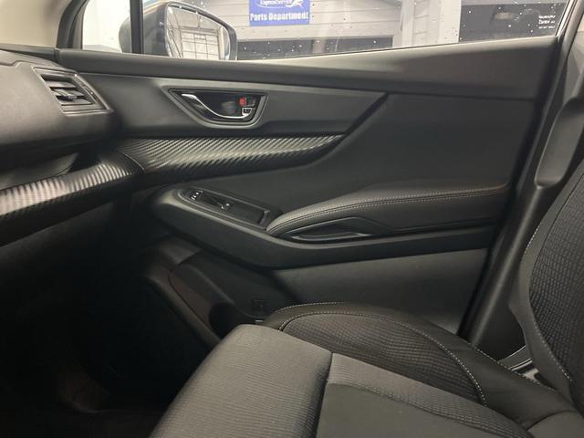 Photo of 2024 Crystal White Pearl Subaru Ascent
