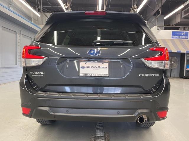Photo of 2019 Dark Gray Metallic Subaru Forester
