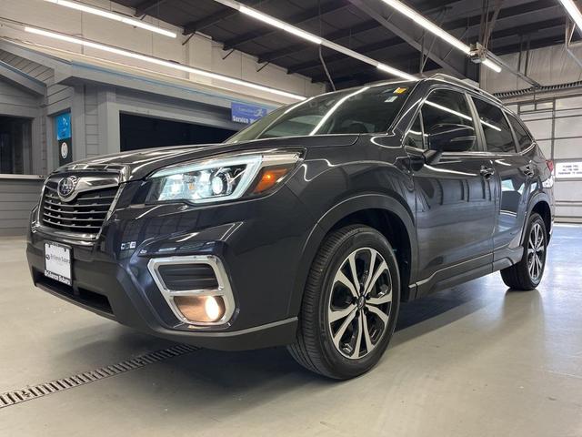 Photo of 2019 Dark Gray Metallic Subaru Forester