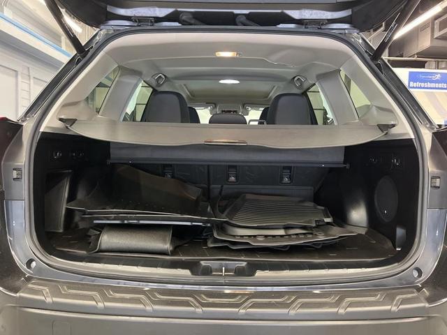 Photo of 2019 Dark Gray Metallic Subaru Forester