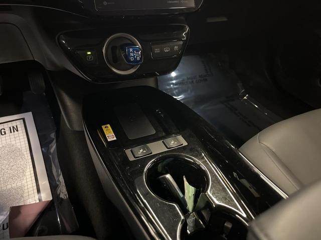 Photo of 2020 Gray Toyota Prius Prime