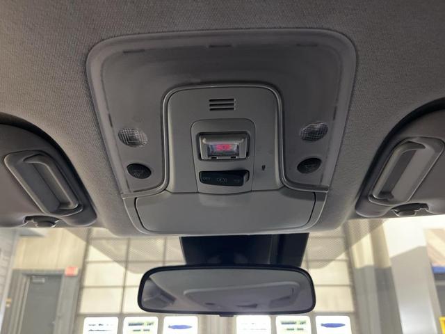 Photo of 2020 Gray Toyota Prius Prime
