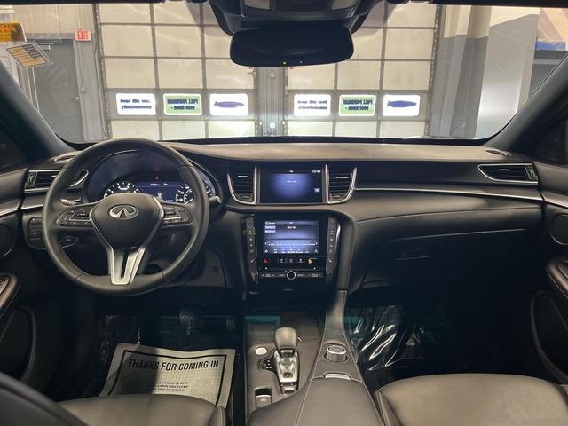 Photo of 2022 Black Obsidian INFINITI QX55