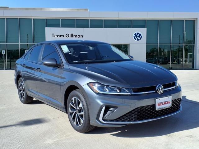 Photo of 2025 Platinum Gray Metallic Volkswagen Jetta