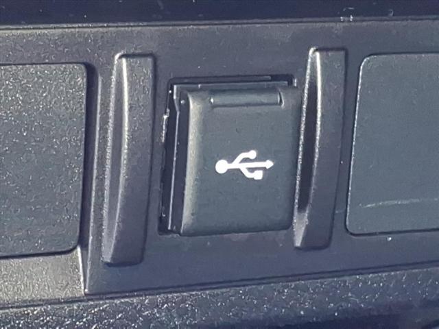 Photo of 2022 Magnetic Gray Metallic Toyota Tacoma