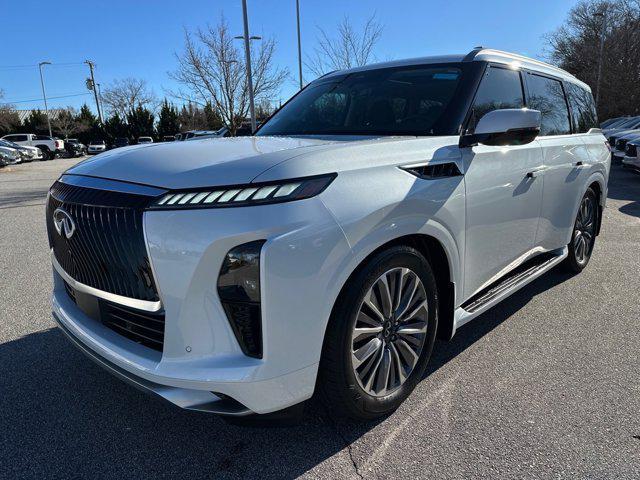 Photo of 2025 Radiant White INFINITI QX80
