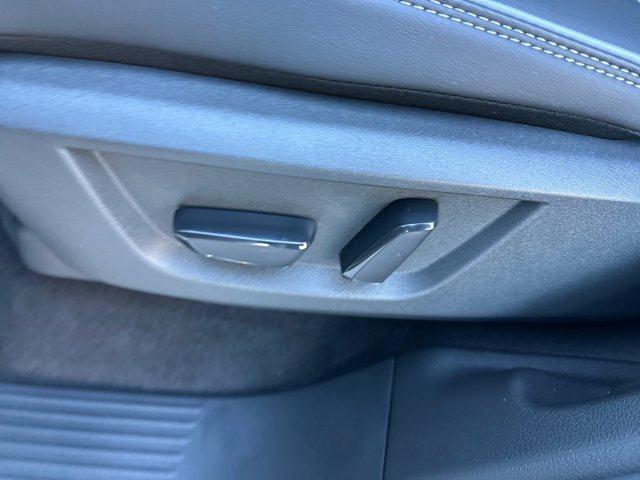 Photo of 2025 Radiant White INFINITI QX80