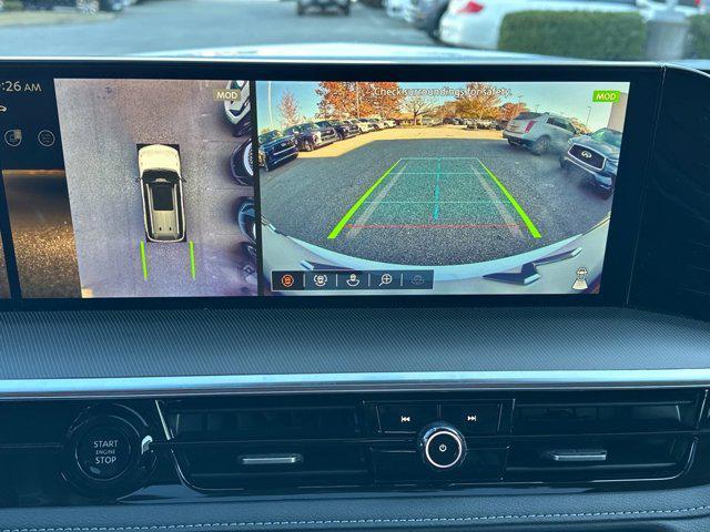 Photo of 2025 Radiant White INFINITI QX80