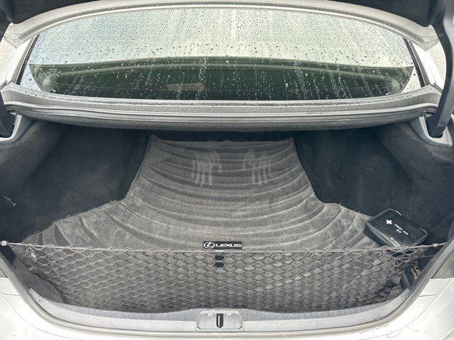 Photo of 2017 Liquid Platinum Lexus LS 460