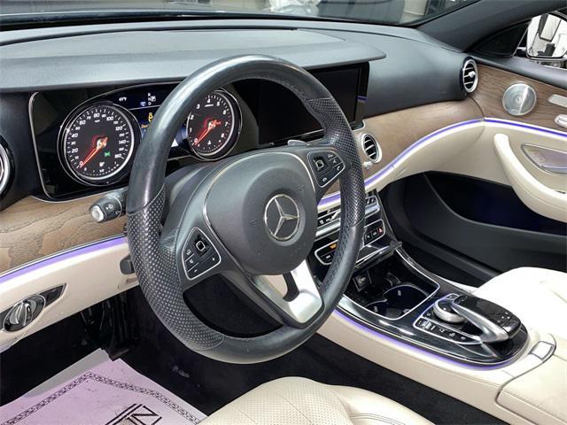 Photo of 2017 Lunar Blue Metallic Mercedes-Benz E-Class