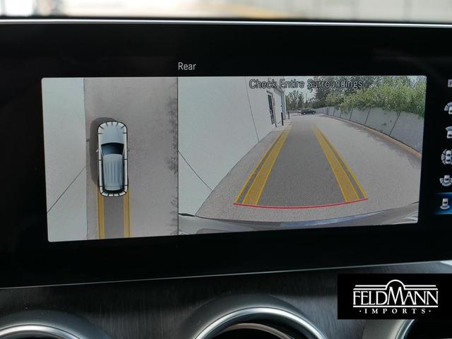 Photo of 2022 Black Mercedes-Benz GLC 300