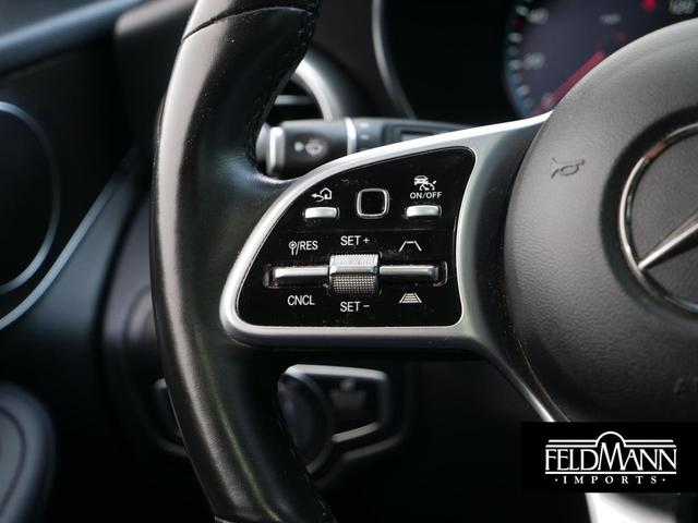 Photo of 2022 Black Mercedes-Benz GLC 300