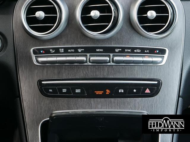 Photo of 2022 Black Mercedes-Benz GLC 300