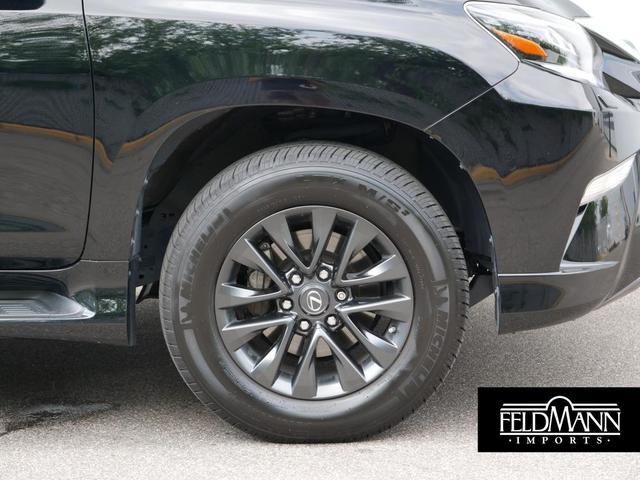 Photo of 2023 Black Onyx Lexus GX 460