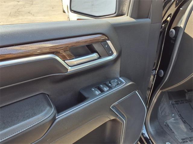 Photo of 2023 Black Chevrolet Silverado 1500