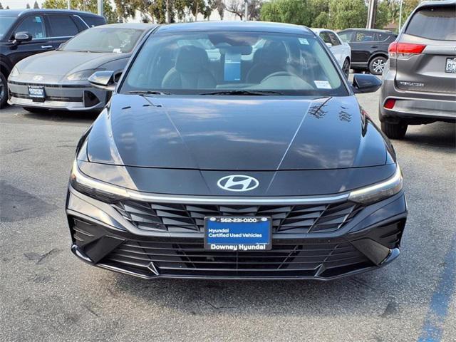 Photo of 2024 Abyss Black Hyundai ELANTRA