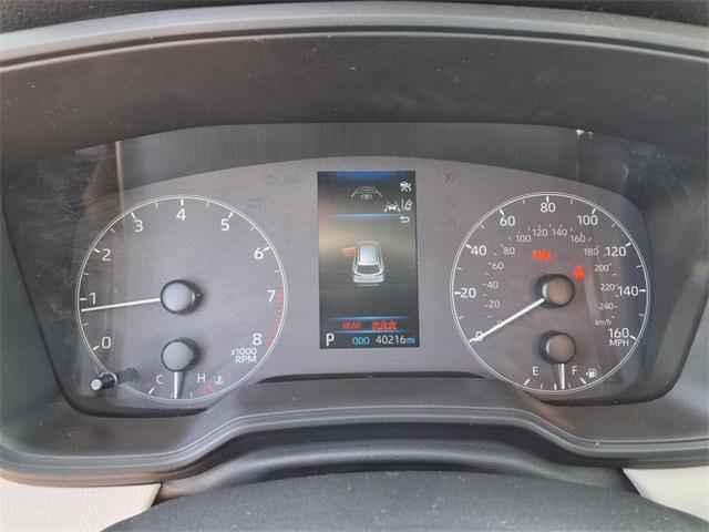 Photo of 2024 White Toyota Corolla Cross