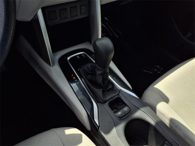 Photo of 2024 White Toyota Corolla Cross