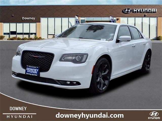 2022 Chrysler 300