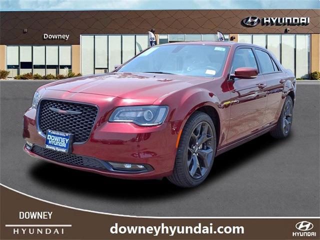 2023 Chrysler 300