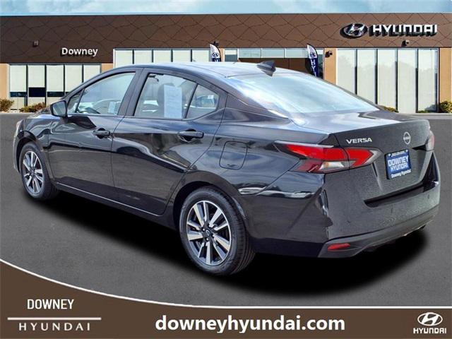 Photo of 2023 Super Black Nissan Versa