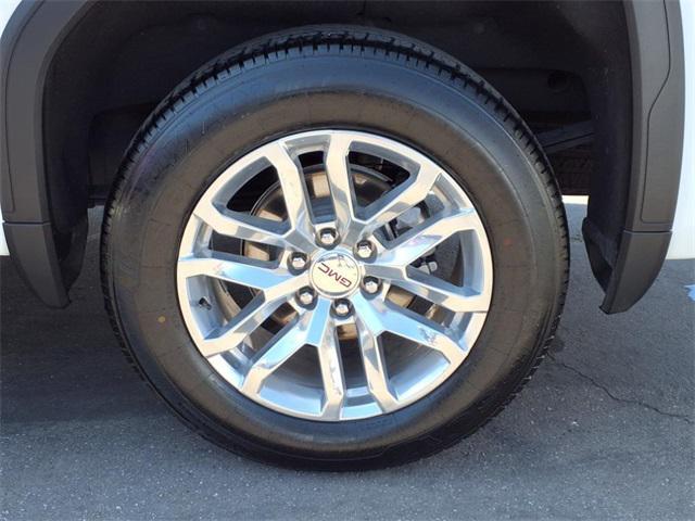 Photo of 2019 Summit White GMC Sierra 1500