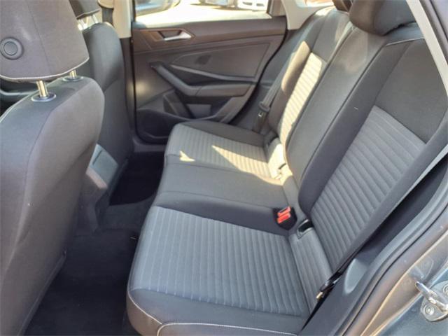 Photo of 2024 Platinum Gray Metallic Volkswagen Jetta