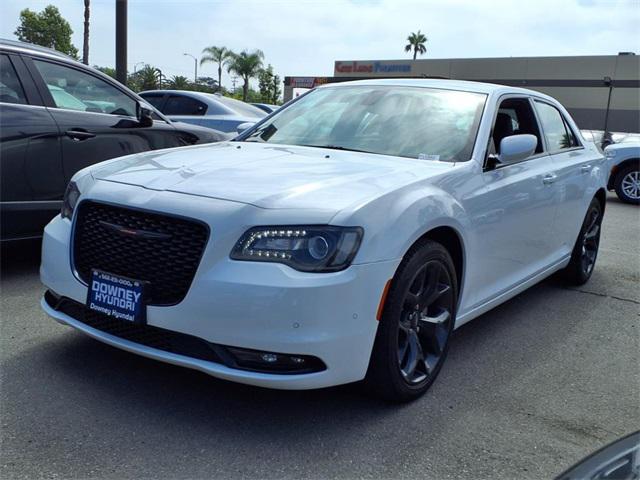 2023 Chrysler 300