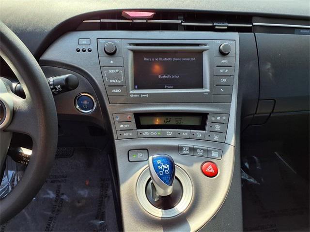 Photo of 2013 Winter Gray Metallic Toyota Prius