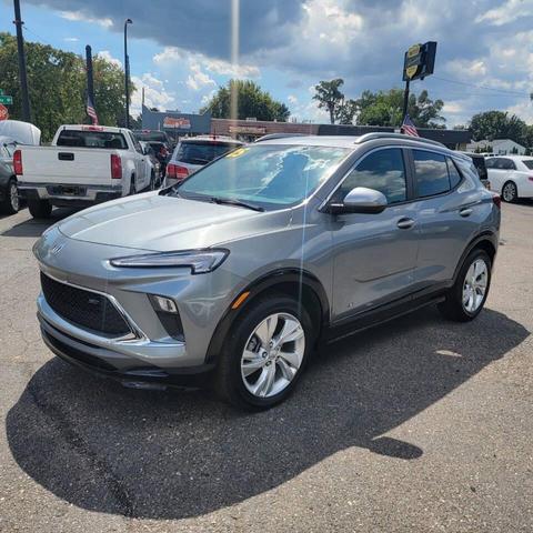 Photo of 2025 Moonstone Gray Metallic Buick Encore GX