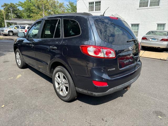 Photo of 2010 Blue Hyundai SANTA FE