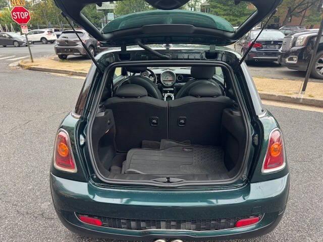 Photo of 2009 British Racing Green Metallic MINI Cooper S