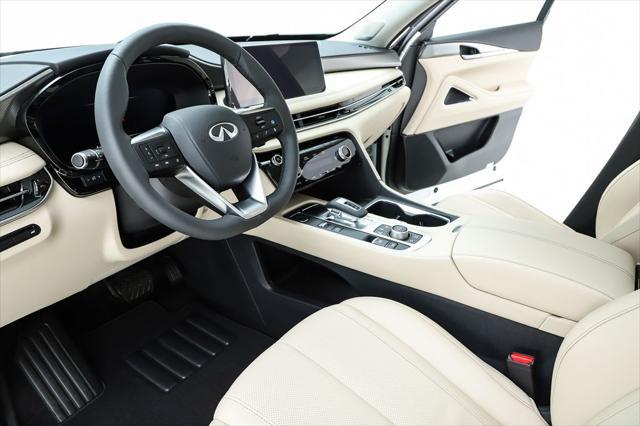 Photo of 2025 Majestic White INFINITI QX60