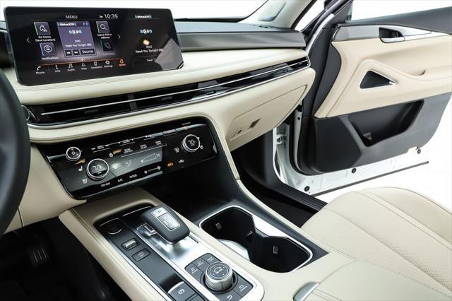 Photo of 2025 Majestic White INFINITI QX60